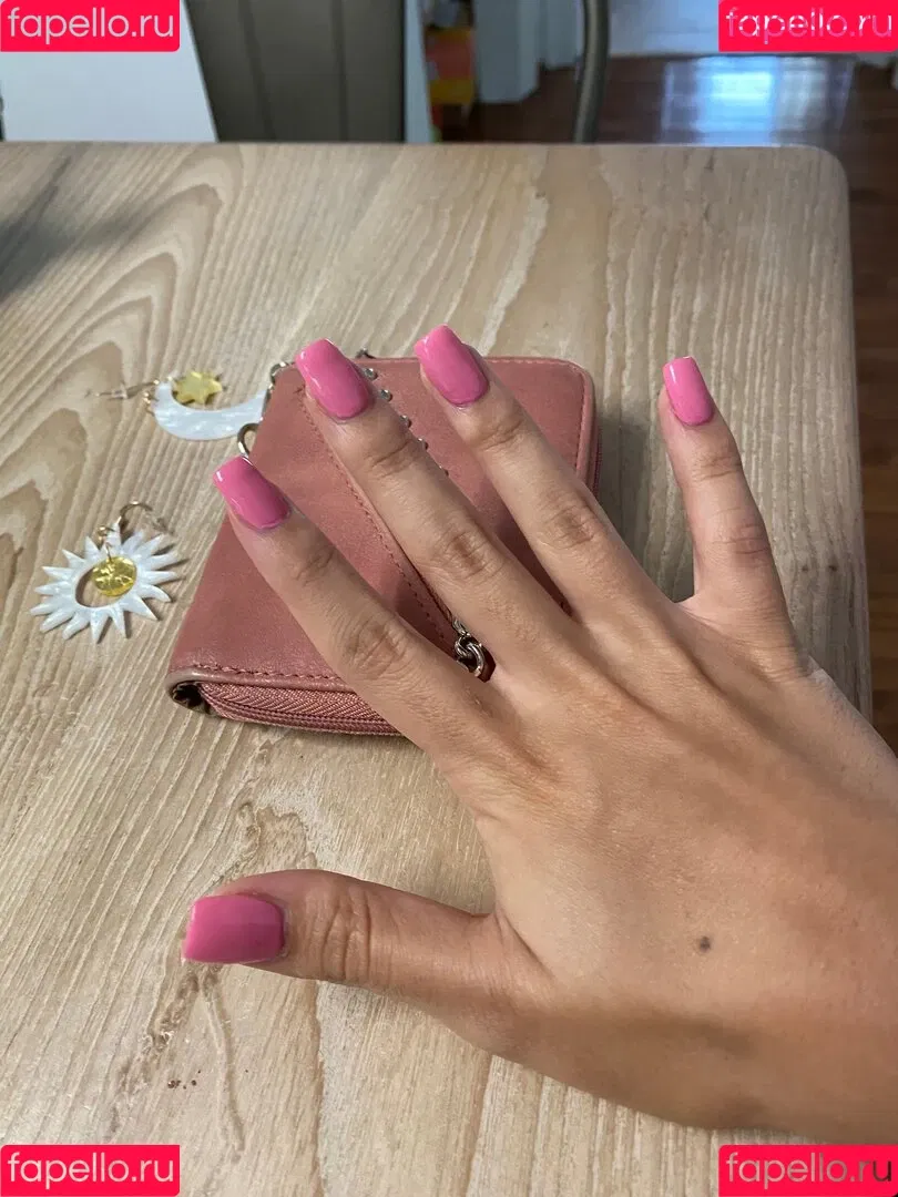 Tiptoe Tingles / tiptoetingles Onlyfans Photo Gallery 