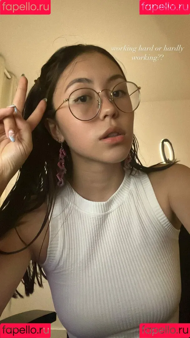 Tiptoe Tingles / tiptoetingles Onlyfans Photo Gallery 