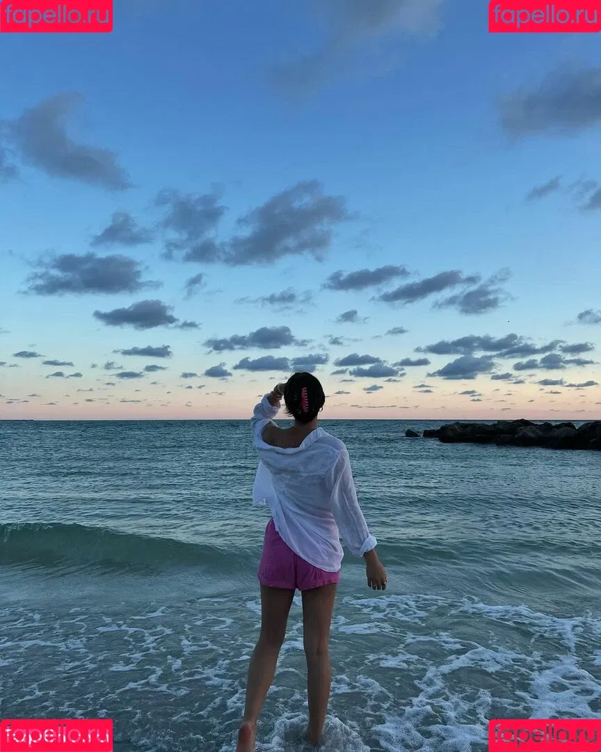 Tiptoe Tingles / tiptoetingles Onlyfans Photo Gallery 