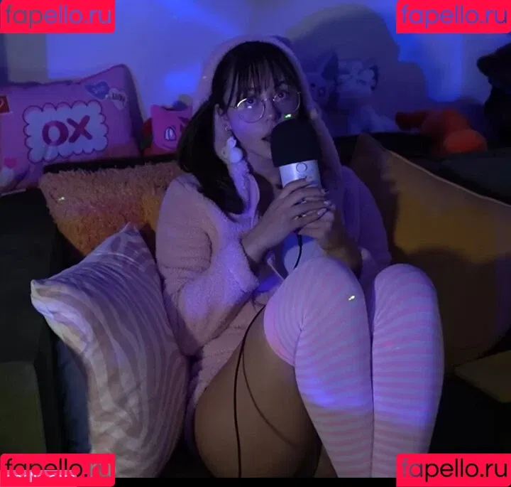 Tiptoe Tingles / tiptoetingles Onlyfans Photo Gallery 