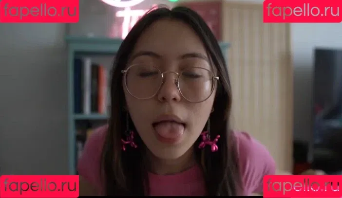 Tiptoe Tingles / tiptoetingles Onlyfans Photo Gallery 