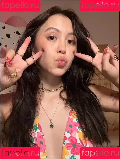 Tiptoe Tingles / tiptoetingles Onlyfans Photo Gallery 