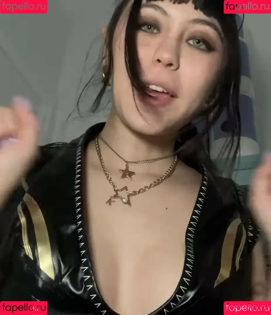 Tiptoe Tingles / tiptoetingles Onlyfans Photo Gallery 