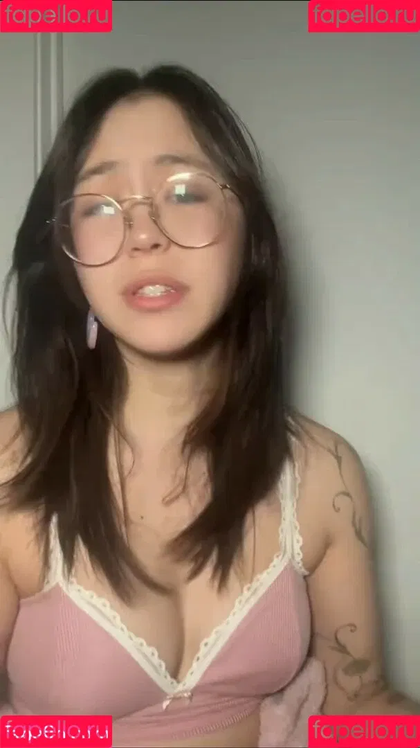 Tiptoe Tingles / tiptoetingles Onlyfans Photo Gallery 