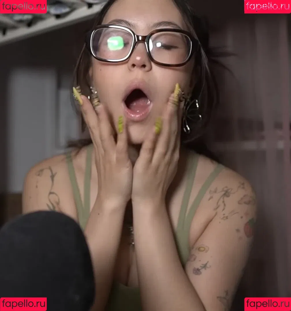 Tiptoe Tingles / tiptoetingles Onlyfans Photo Gallery 