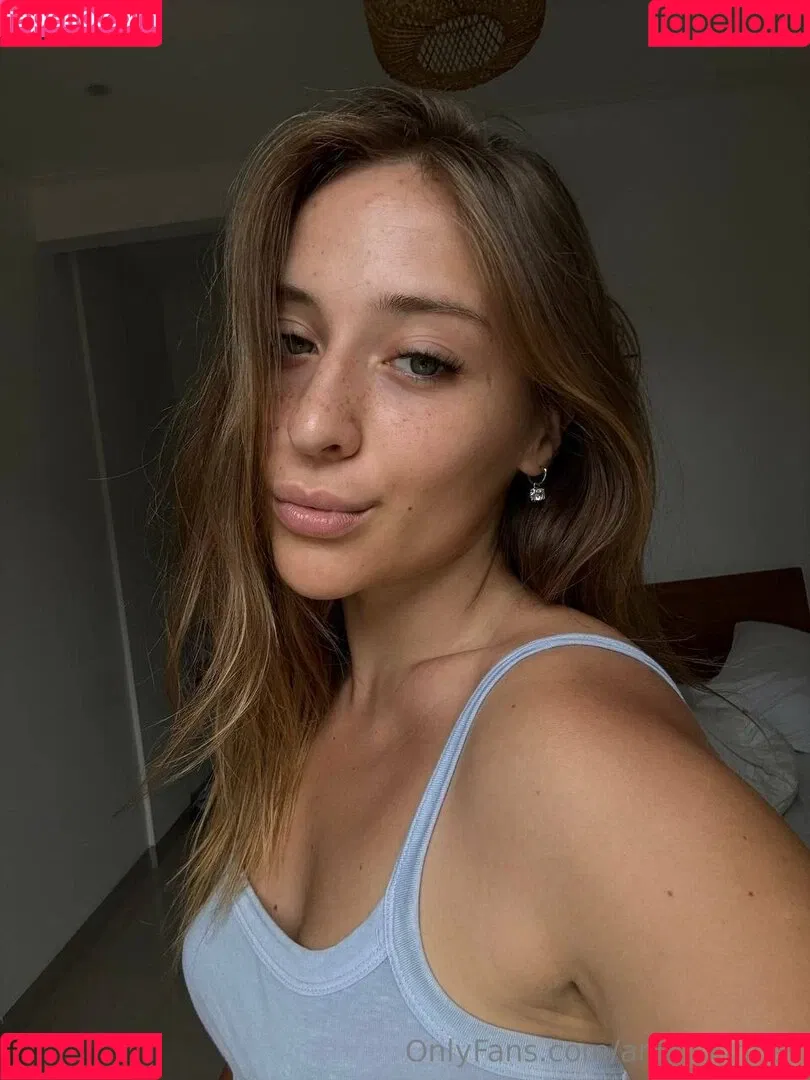 angil_skinner / angilskinner Onlyfans Photo Gallery 