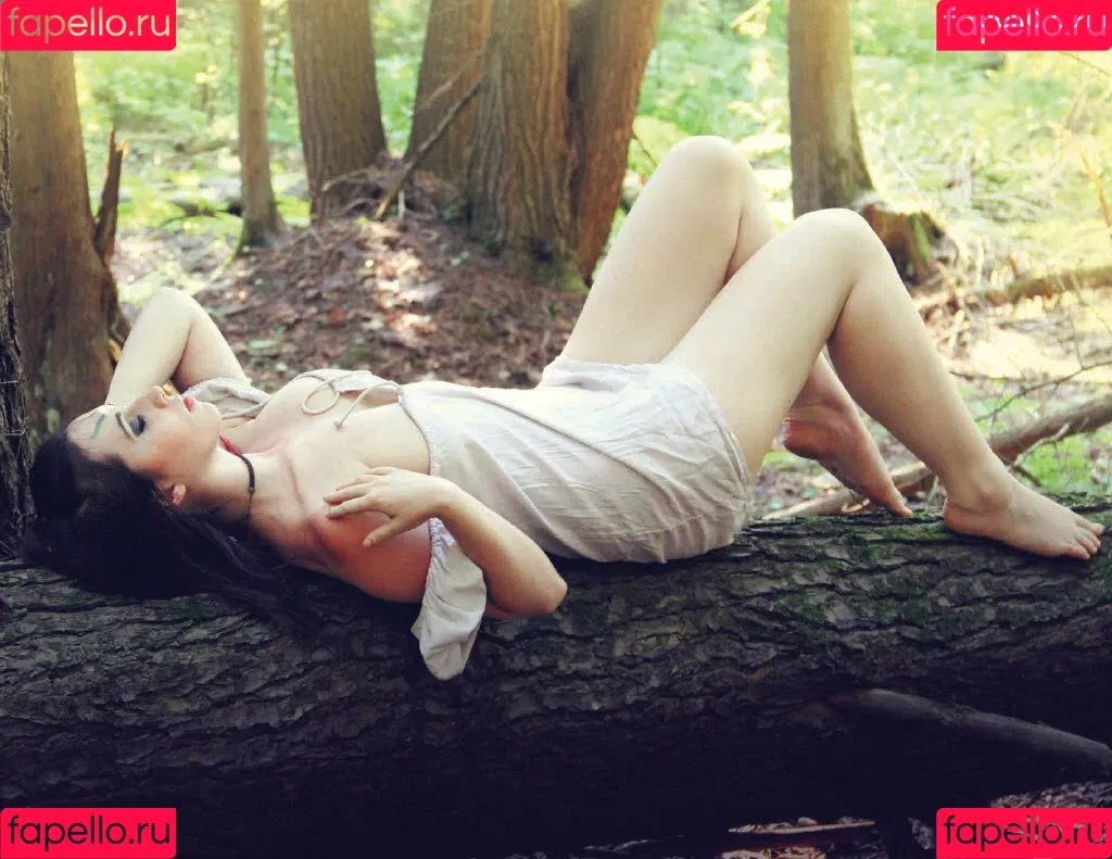 Stephanie Van Rijn / serenitysteph / stephvanrijn Onlyfans Photo Gallery 