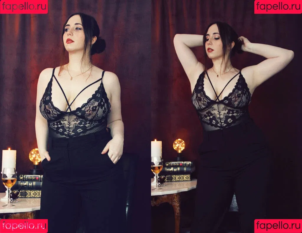 Stephanie Van Rijn / serenitysteph / stephvanrijn Onlyfans Photo Gallery 