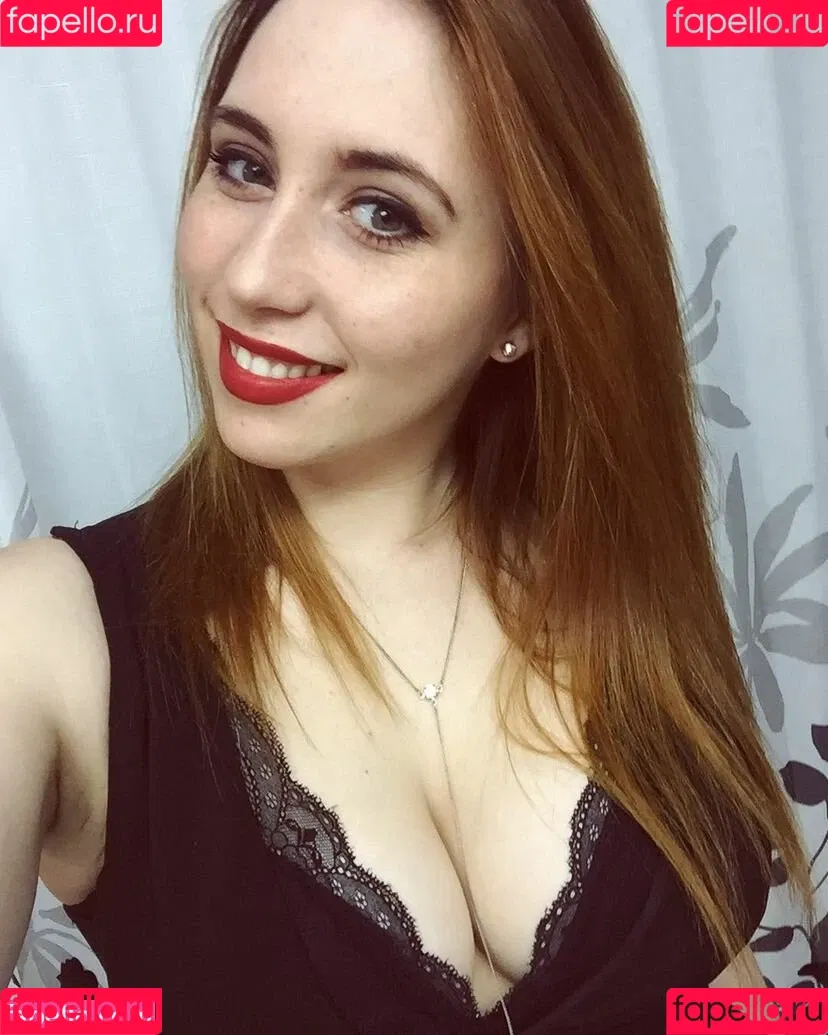 Stephanie Van Rijn / serenitysteph / stephvanrijn Onlyfans Photo Gallery 