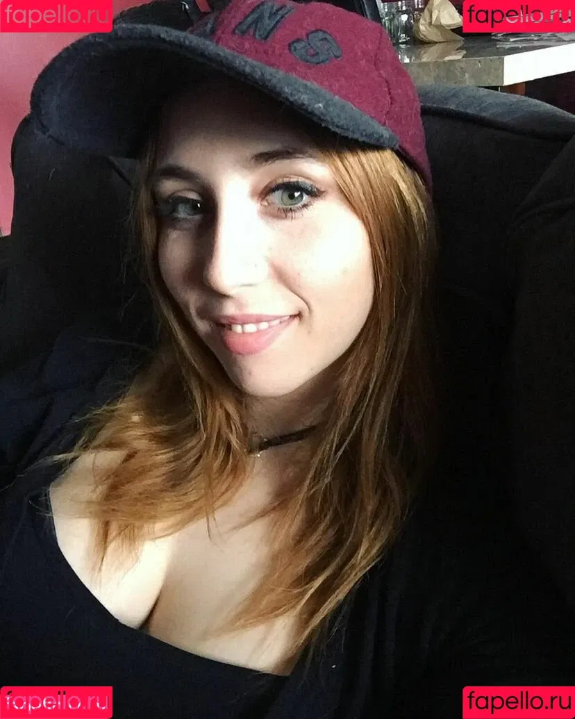 Stephanie Van Rijn / serenitysteph / stephvanrijn Onlyfans Photo Gallery 