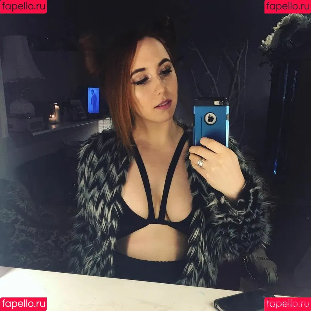 Stephanie Van Rijn / serenitysteph / stephvanrijn Onlyfans Photo Gallery 