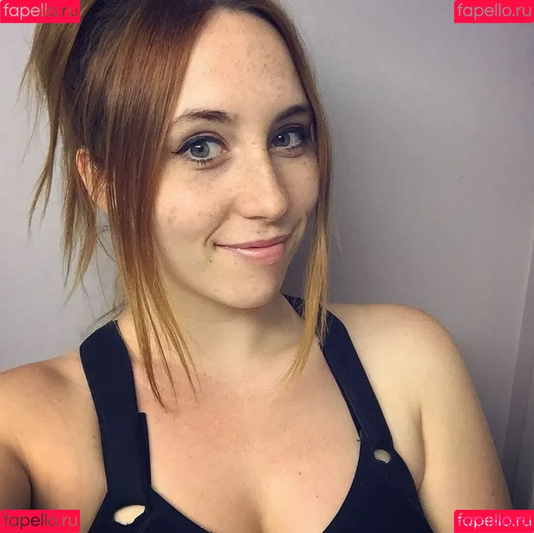 Stephanie Van Rijn / serenitysteph / stephvanrijn Onlyfans Photo Gallery 