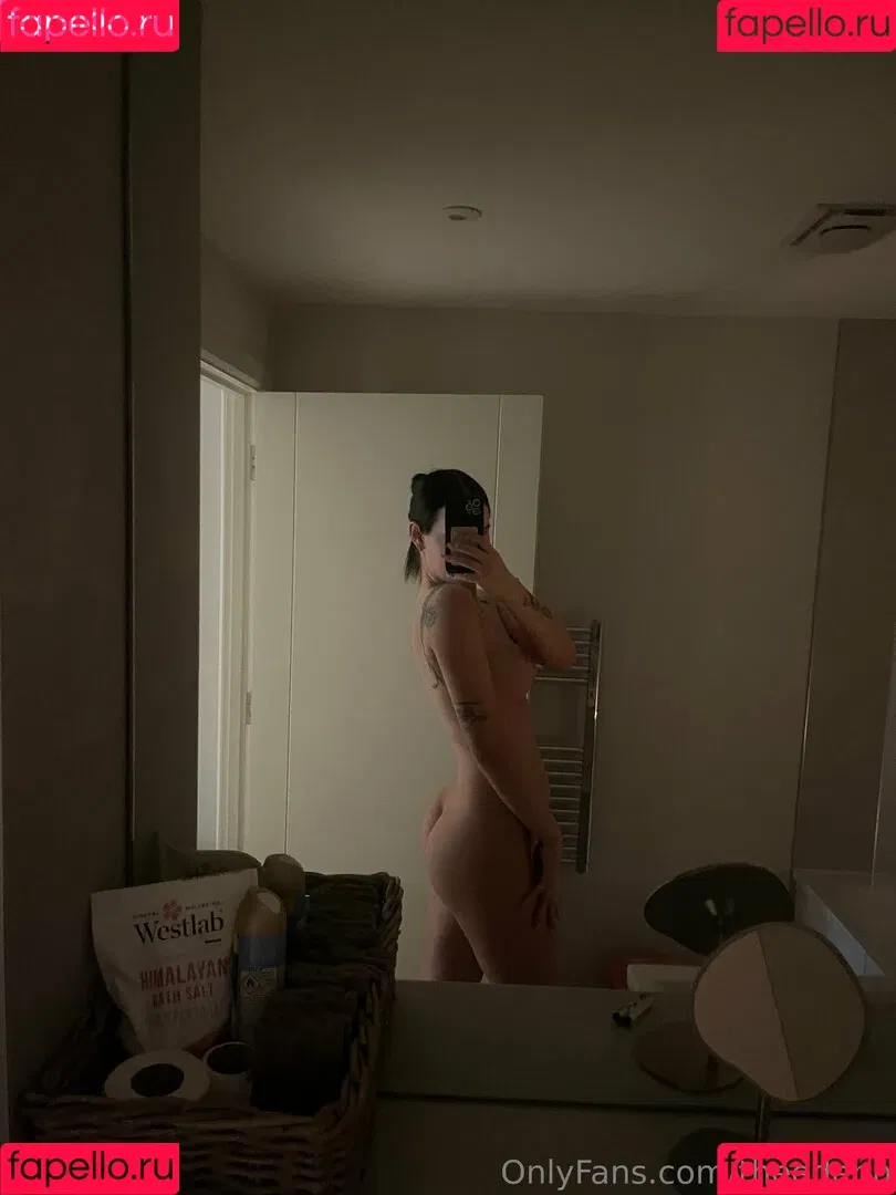 theedenn / theedenn_ Onlyfans Photo Gallery 