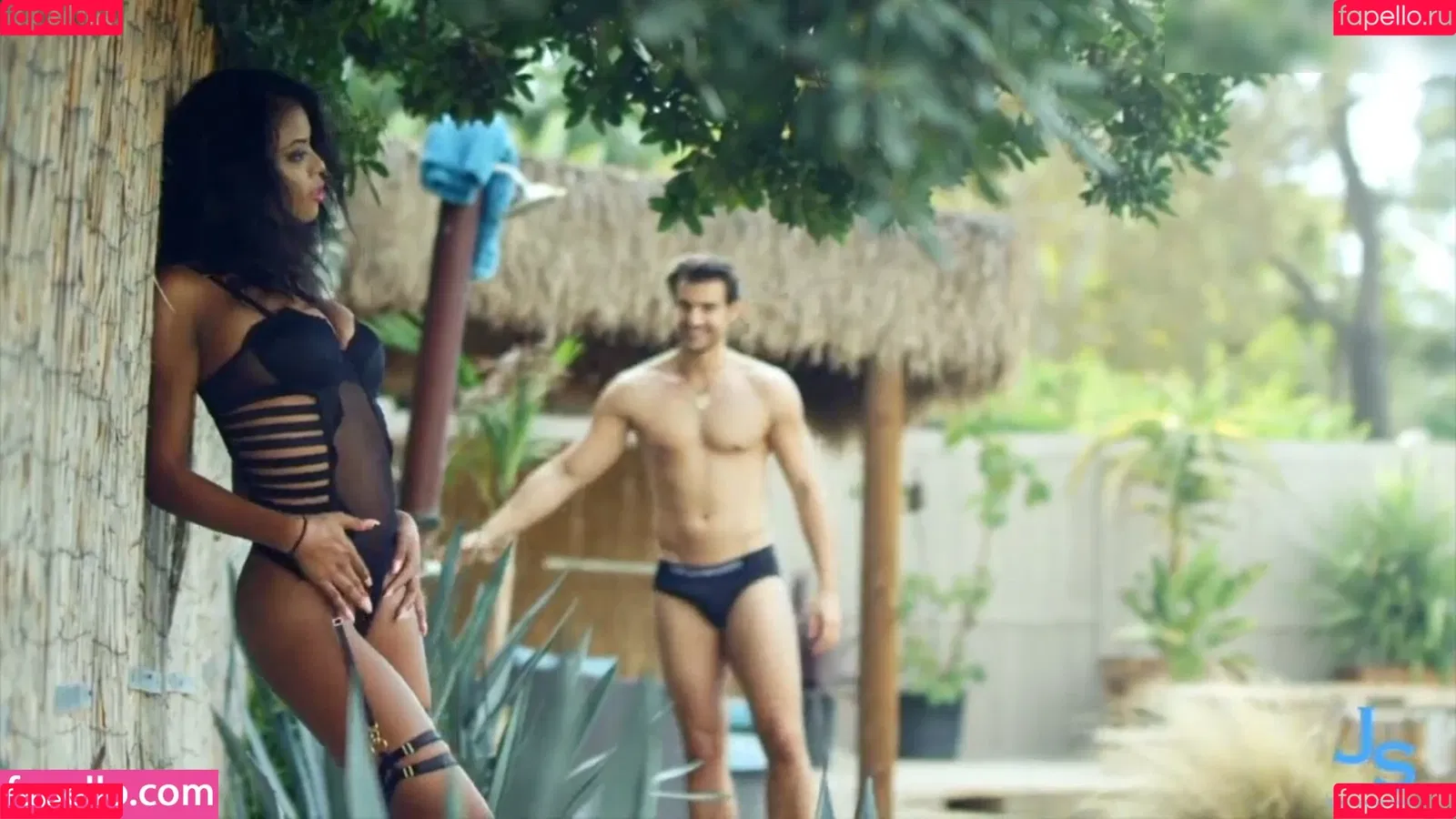 Nia Nacci / NiaNaccixxx / naughtynianacci Onlyfans Photo Gallery 