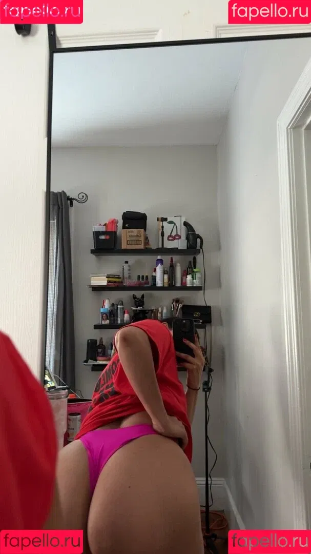 katrinauaiv / sahara99073034 / saharasdessert Onlyfans Photo Gallery 