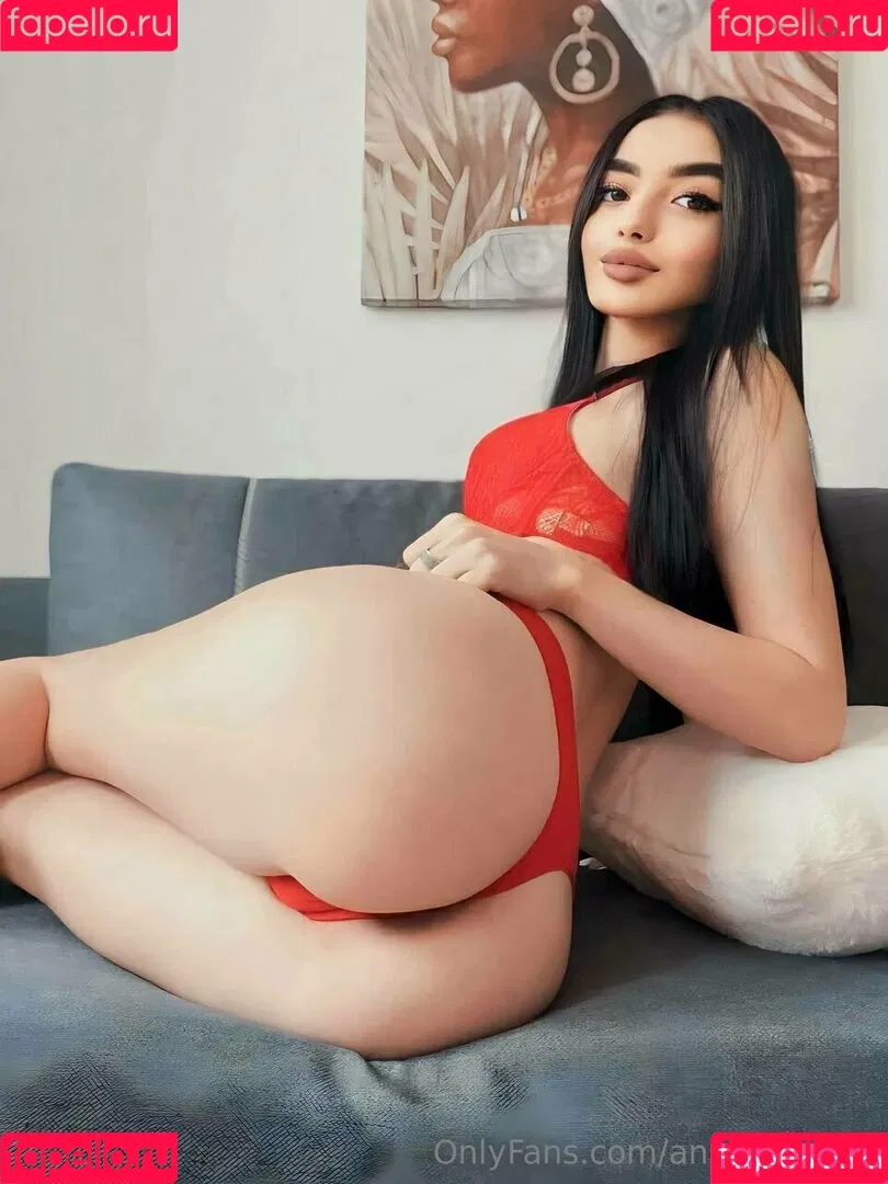 annie_aa / annie_cherry / https: / theanniecherry Onlyfans Photo Gallery 