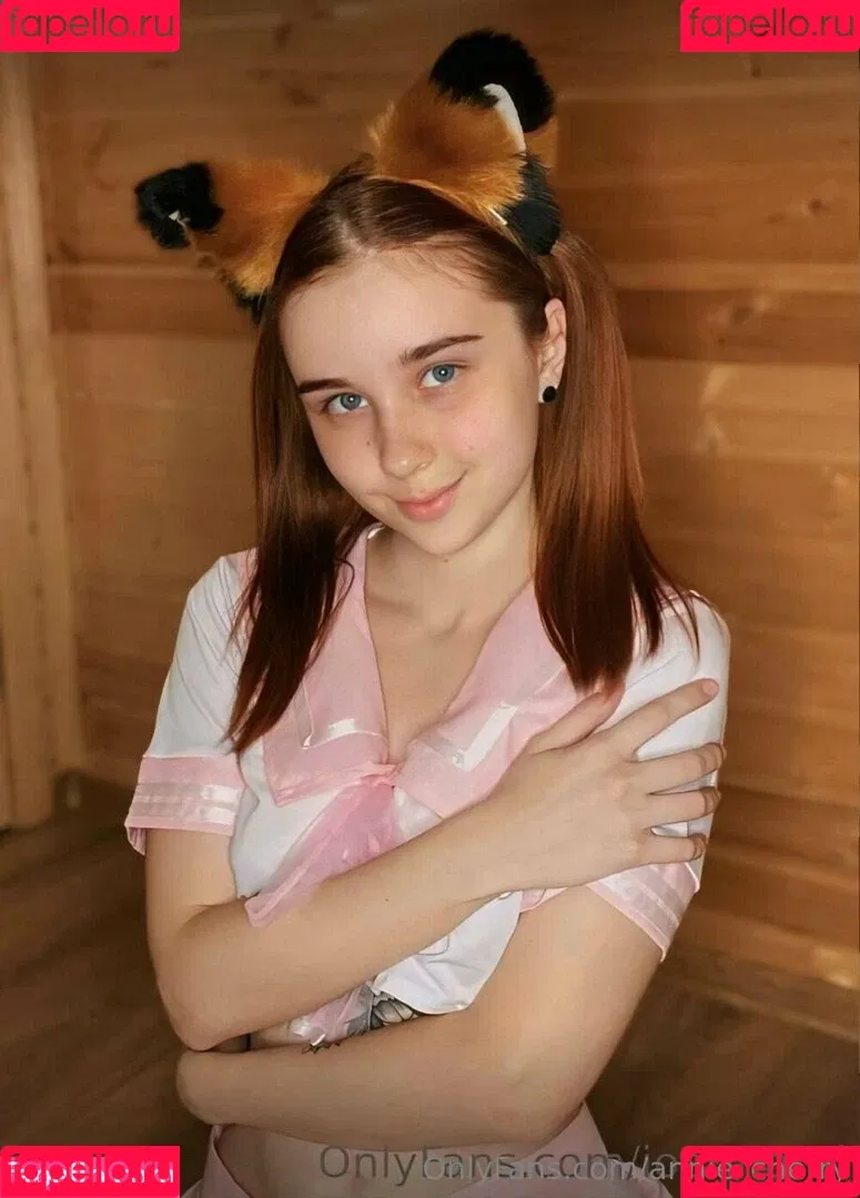 annie_aa / annie_cherry / https: / theanniecherry Onlyfans Photo Gallery 