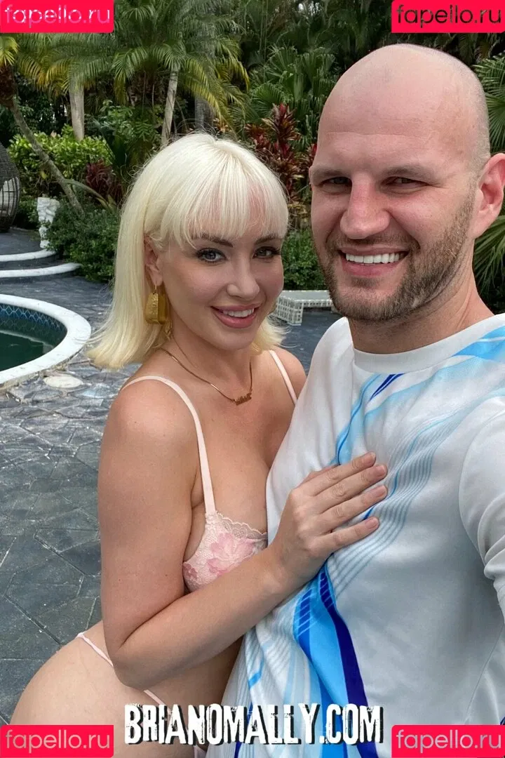 xbrianamiller / xbrianomallyx Onlyfans Photo Gallery 