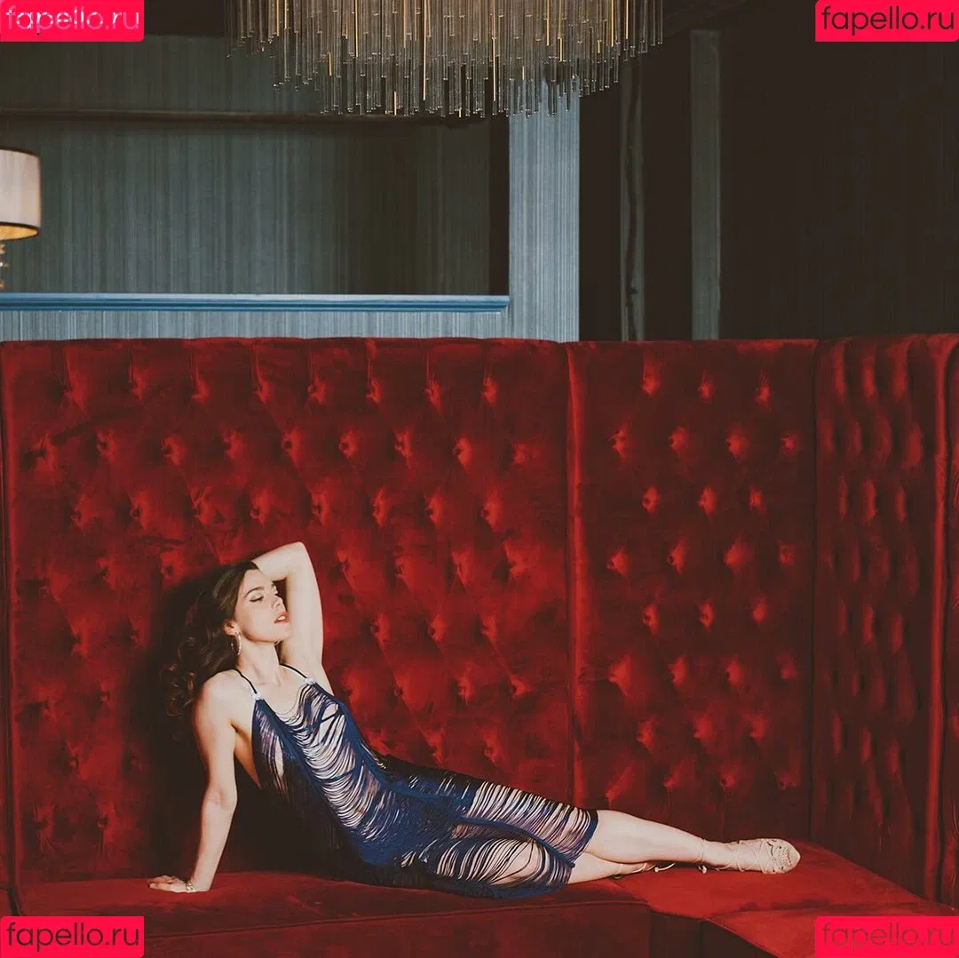 Nicole Vaunt / Vauntastic Onlyfans Photo Gallery 