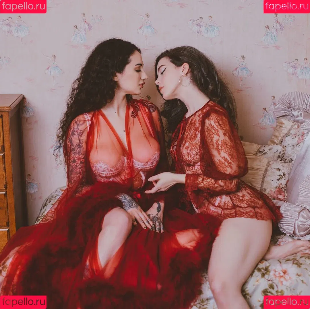 Nicole Vaunt / Vauntastic Onlyfans Photo Gallery 