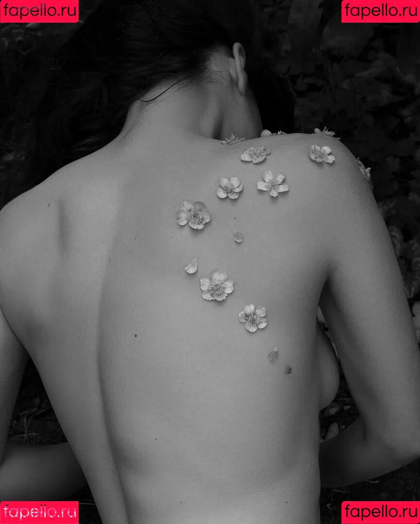 Nicole Vaunt / Vauntastic Onlyfans Photo Gallery 