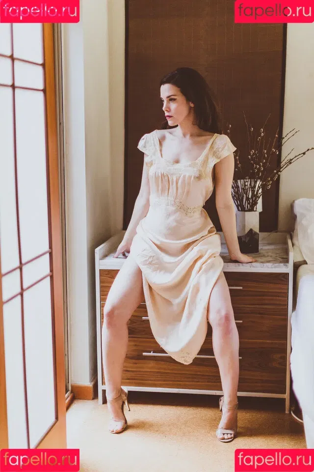 Nicole Vaunt / Vauntastic Onlyfans Photo Gallery 