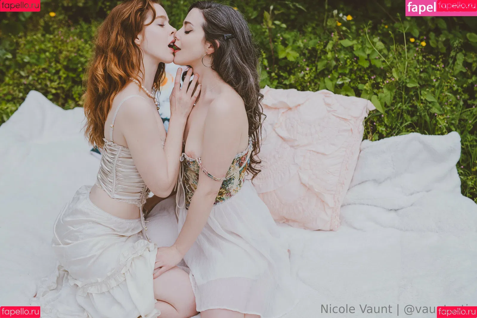 Nicole Vaunt / Vauntastic Onlyfans Photo Gallery 