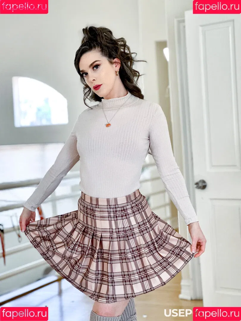 Nicole Vaunt / Vauntastic Onlyfans Photo Gallery 