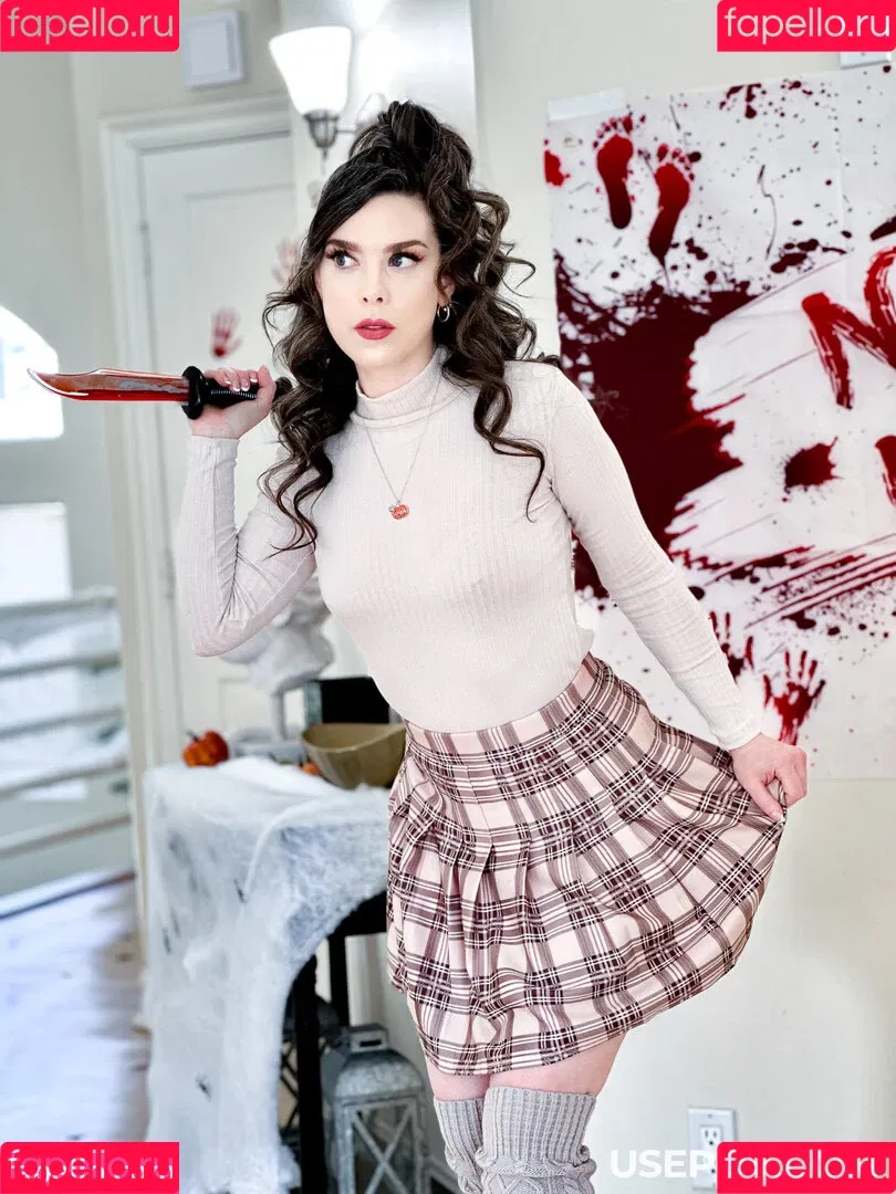 Nicole Vaunt / Vauntastic Onlyfans Photo Gallery 