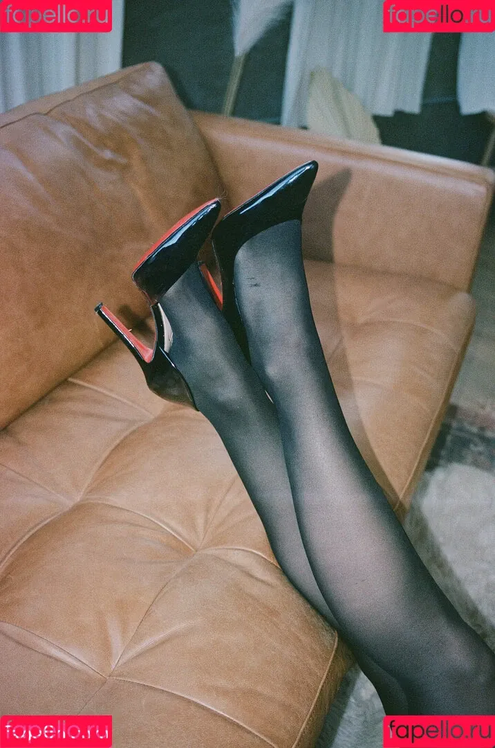 Nicole Vaunt / Vauntastic Onlyfans Photo Gallery 