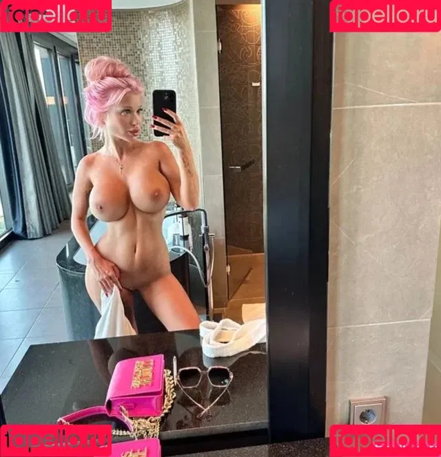 Viktoria Shock / pinkbunnyfree / viktoriashock Onlyfans Photo Gallery 