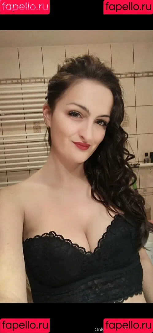 aurorawilder / thisisaurorawilder Onlyfans Photo Gallery 