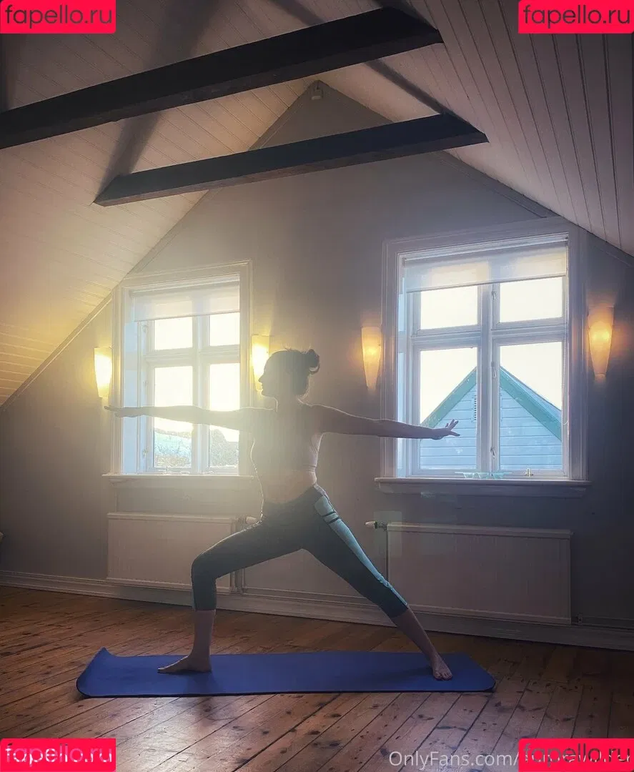 aurorawilder / thisisaurorawilder Onlyfans Photo Gallery 