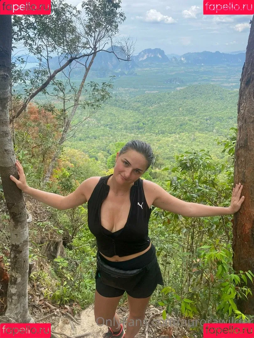 aurorawilder / thisisaurorawilder Onlyfans Photo Gallery 