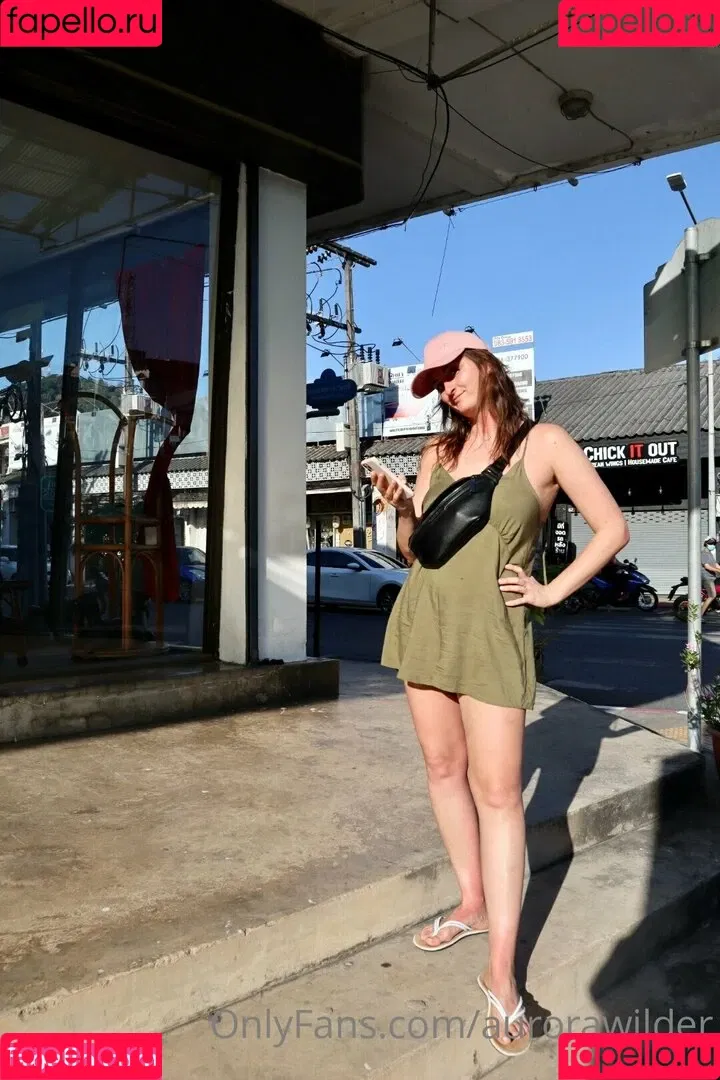 aurorawilder / thisisaurorawilder Onlyfans Photo Gallery 