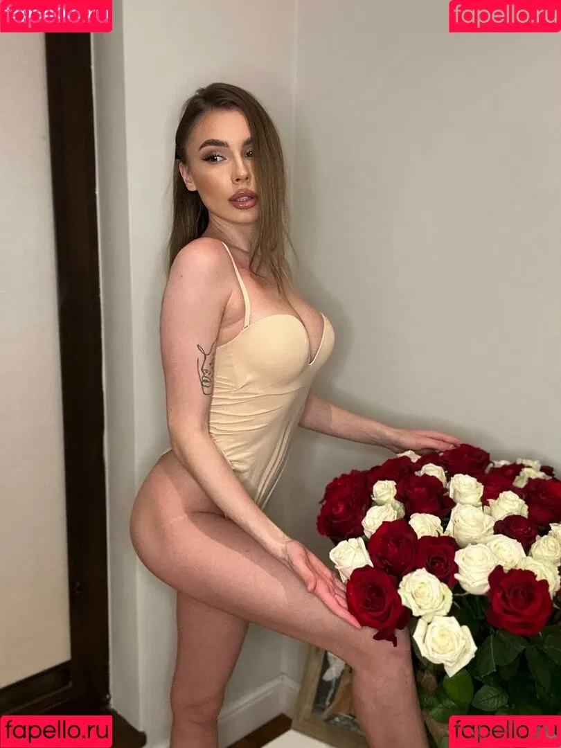 maltdisney / maltihoneyy Onlyfans Photo Gallery 