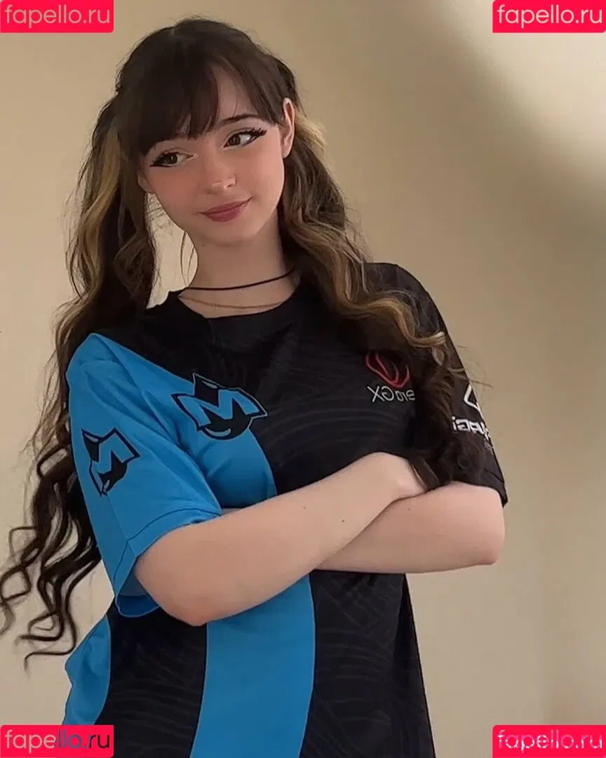 / Ella toxic.tenshi / TenshiTTV / Toxic Tenshi / angel-ai / toxic.tenshi Onlyfans Photo Gallery 