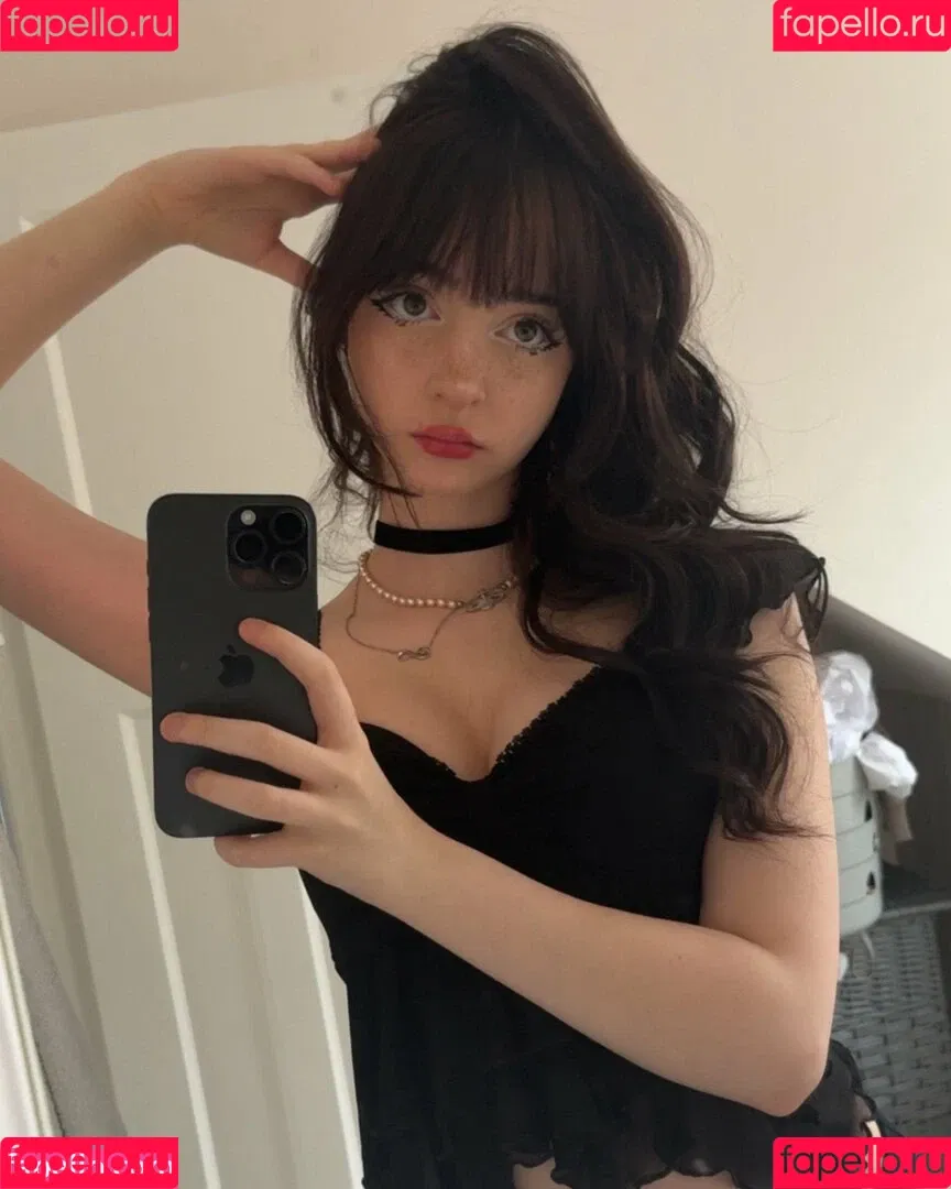 / Ella toxic.tenshi / TenshiTTV / Toxic Tenshi / angel-ai / toxic.tenshi Onlyfans Photo Gallery 