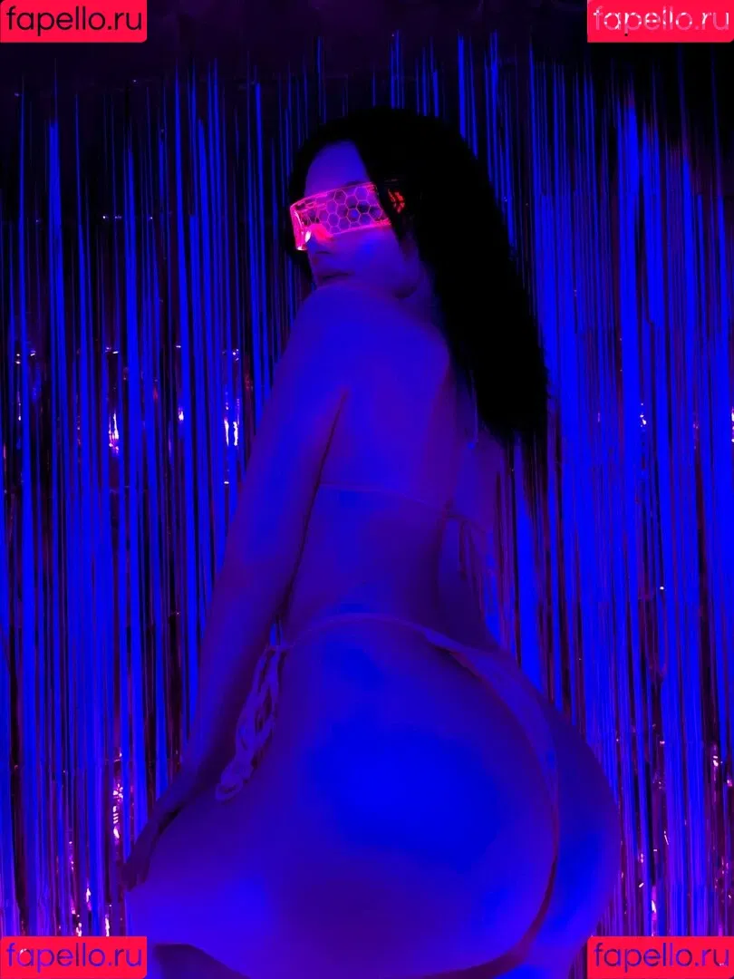 DJNUTELLOWS / Nutellows / nutellofans Onlyfans Photo Gallery 