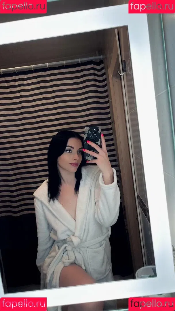 DJNUTELLOWS / Nutellows / nutellofans Onlyfans Photo Gallery 