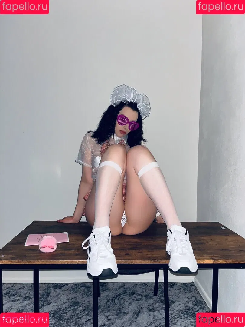 DJNUTELLOWS / Nutellows / nutellofans Onlyfans Photo Gallery 