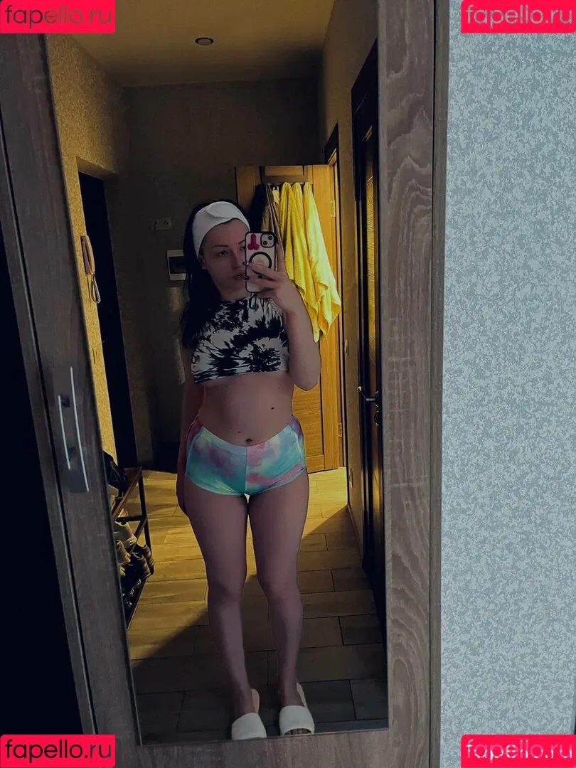 DJNUTELLOWS / Nutellows / nutellofans Onlyfans Photo Gallery 