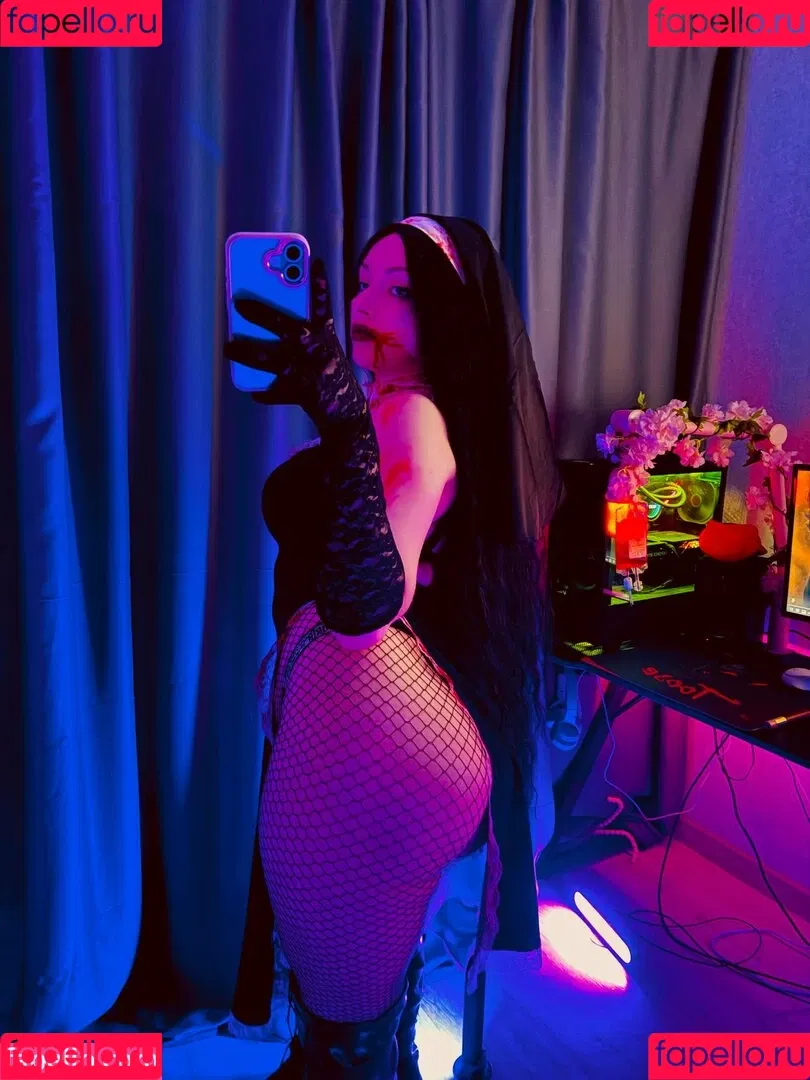 DJNUTELLOWS / Nutellows / nutellofans Onlyfans Photo Gallery 