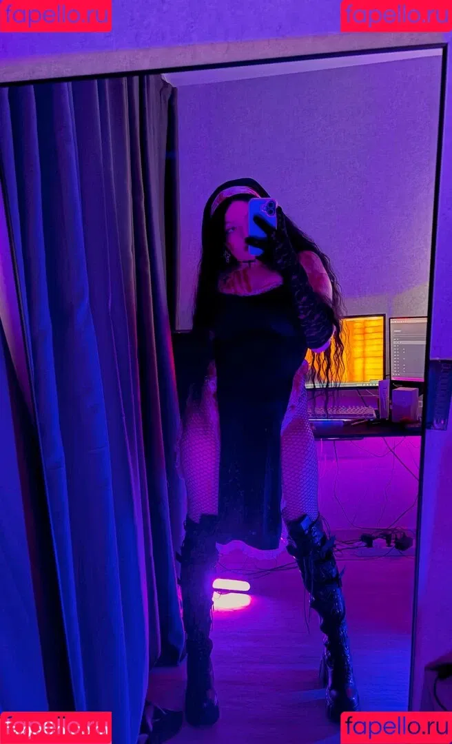 DJNUTELLOWS / Nutellows / nutellofans Onlyfans Photo Gallery 