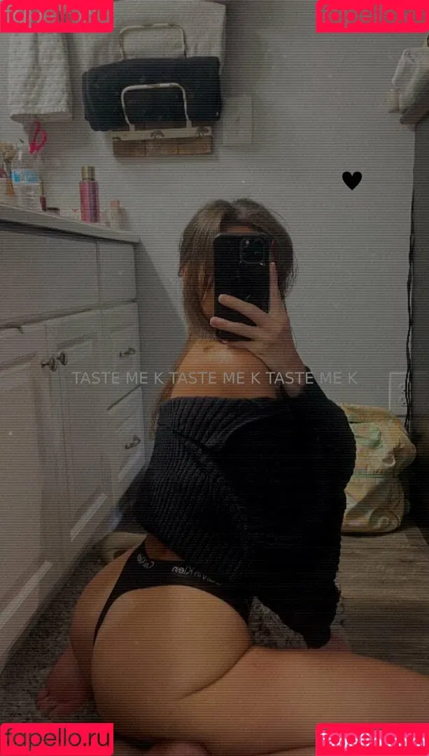 tastekxo / tastemekxoxo Onlyfans Photo Gallery 