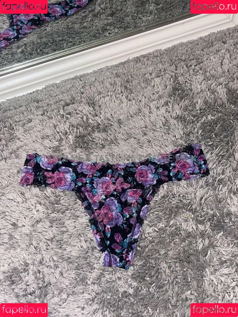 tastekxo / tastemekxoxo Onlyfans Photo Gallery 