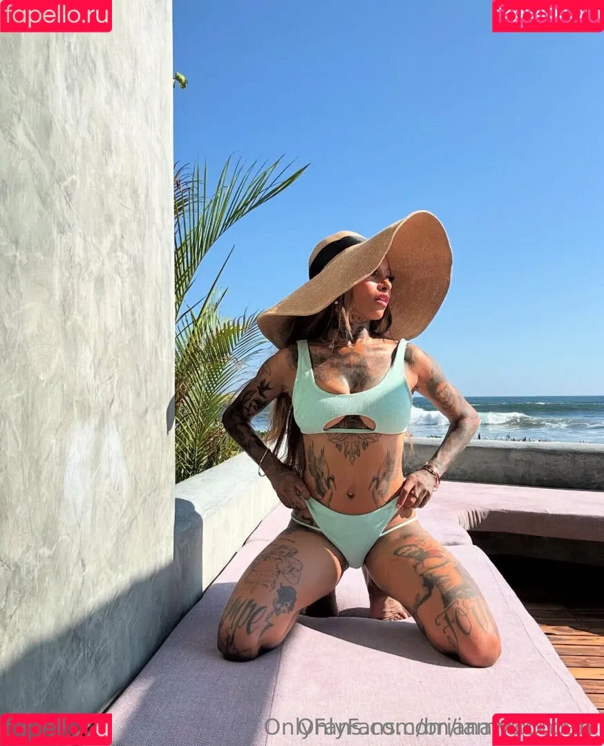 brianamoon_ / brianamoonfree Onlyfans Photo Gallery 