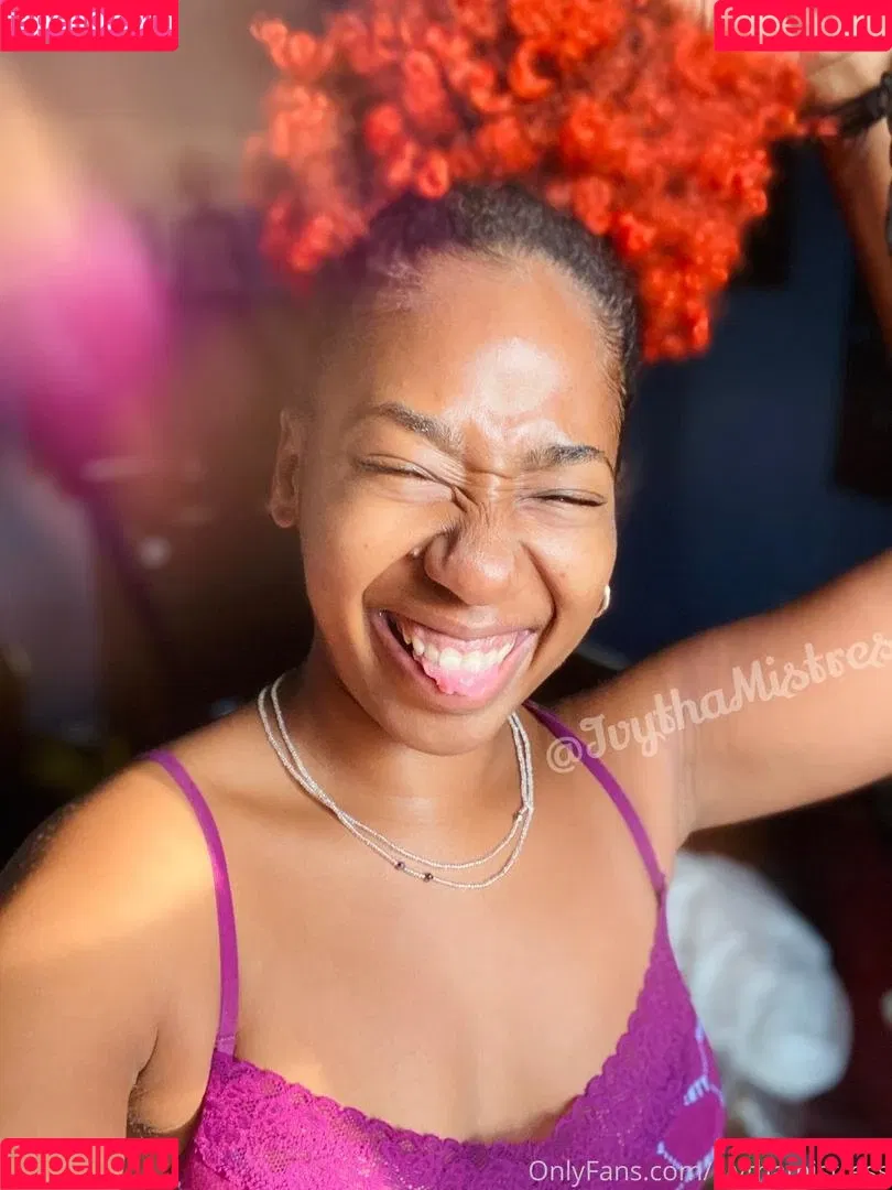 IvythaMistress Onlyfans Photo Gallery 