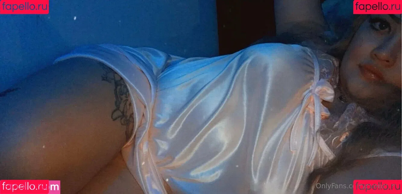 sirenslust / soakysiren Onlyfans Photo Gallery 