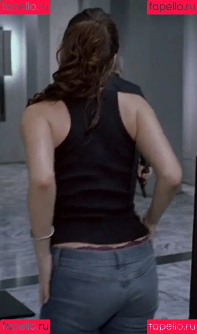 IAMKELLYBROOK / Kelly Brook / iamkb Onlyfans Photo Gallery 